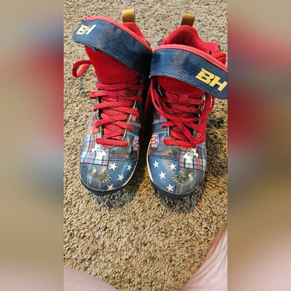 1y under armour baseball cleats
